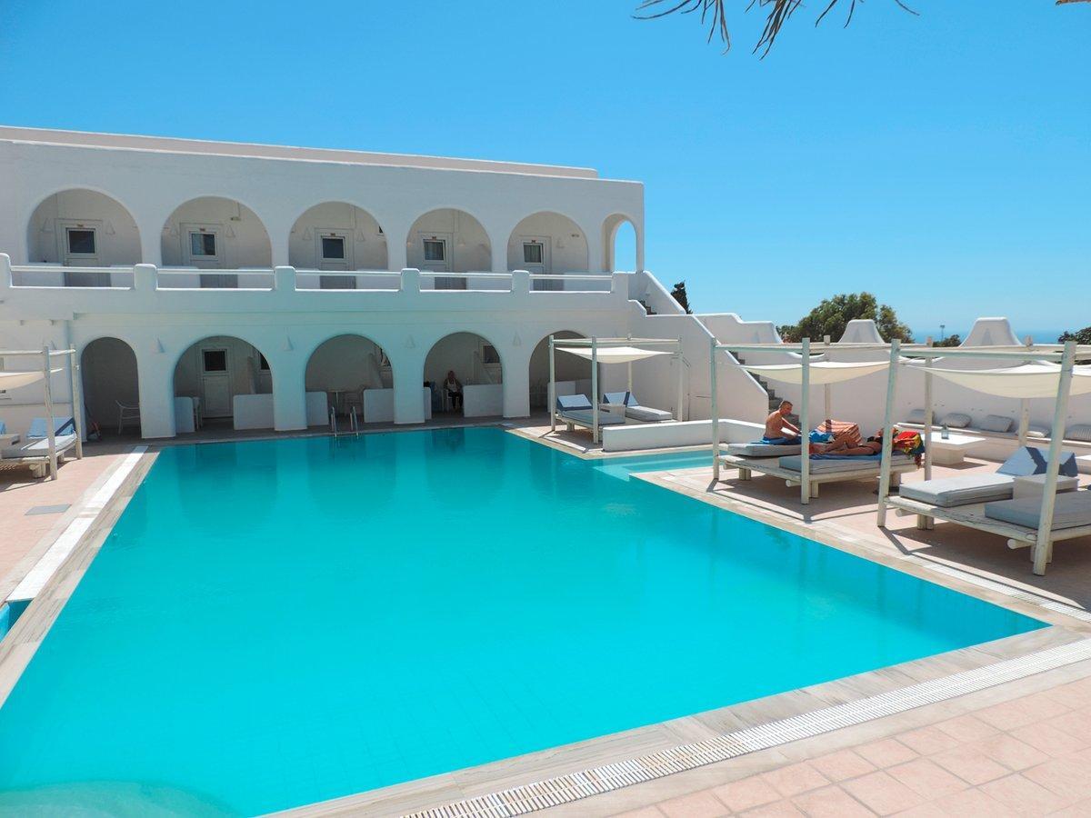 Daedalus Hotel Fira  Exterior photo