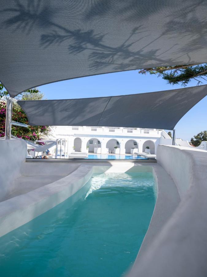 Daedalus Hotel Fira  Exterior photo