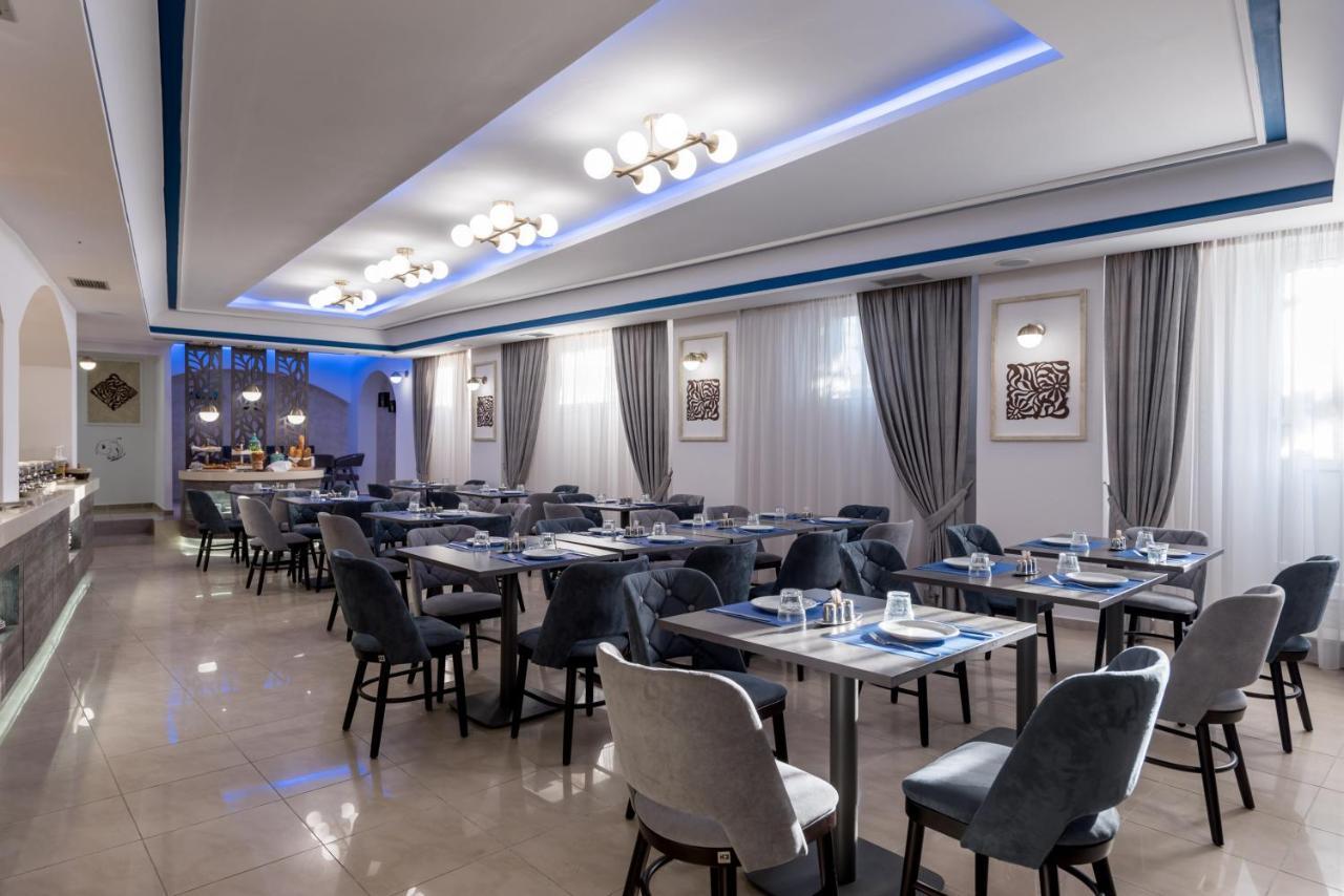 Daedalus Hotel Fira  Exterior photo