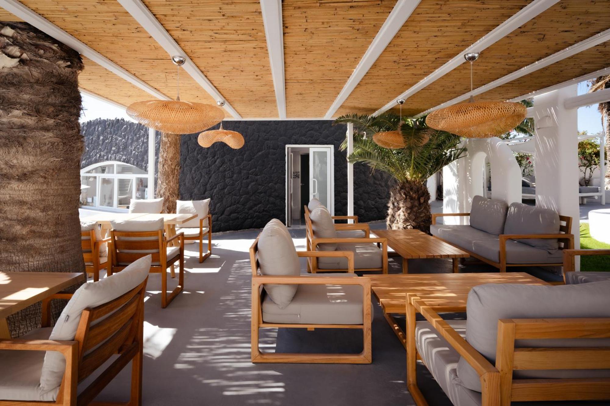 Daedalus Hotel Fira  Exterior photo