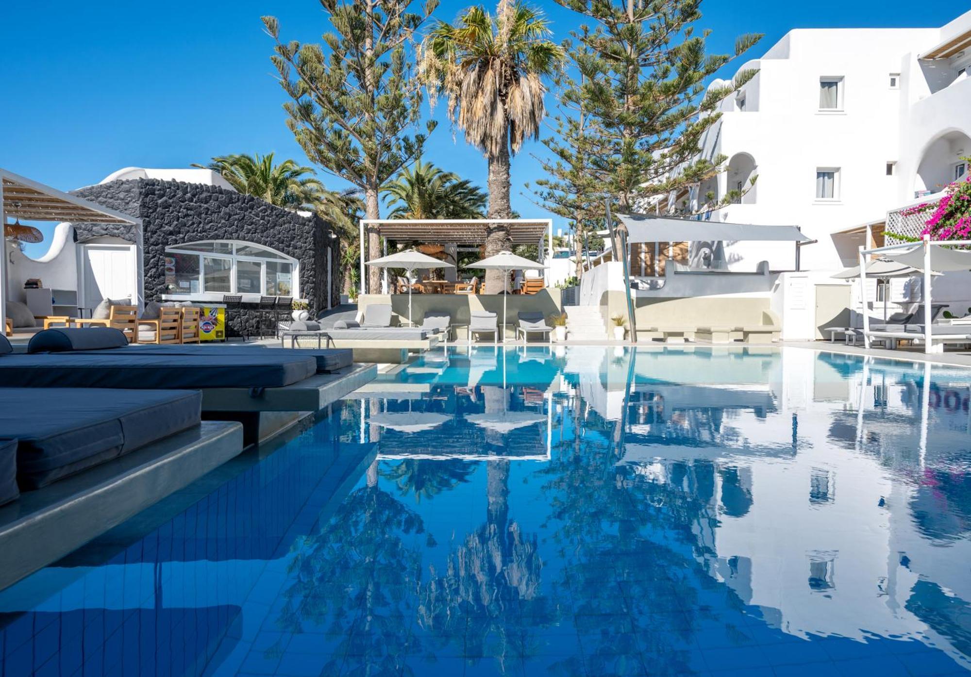 Daedalus Hotel Fira  Exterior photo
