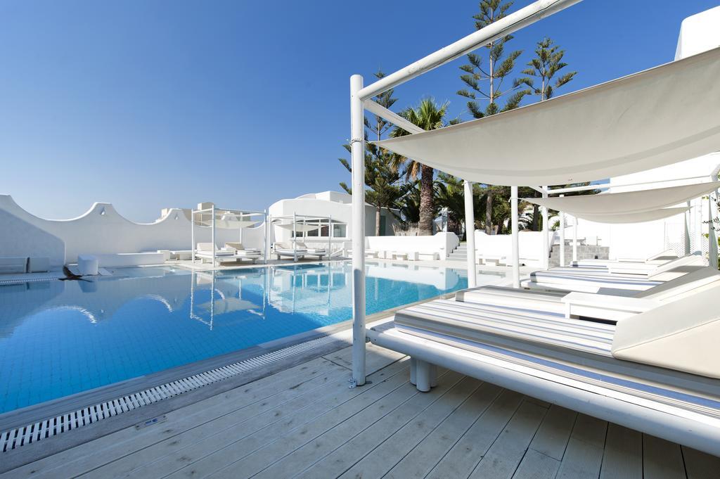 Daedalus Hotel Fira  Exterior photo